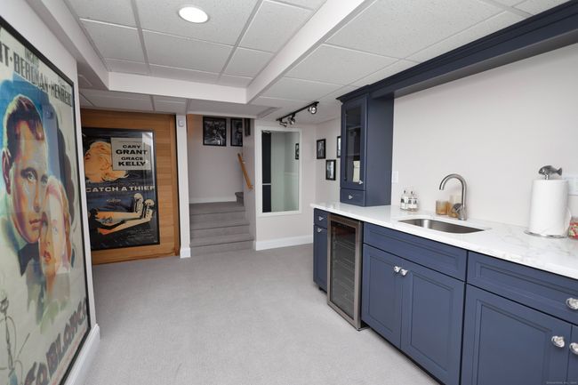 Basement wet bar | Image 24