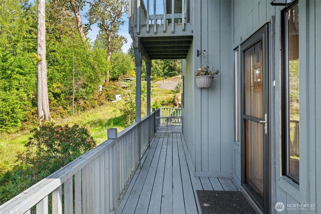 61 E Mount Ellinor Ct, House other with 2 bedrooms, 2 bathrooms and 2 parking in Union WA | Image 28