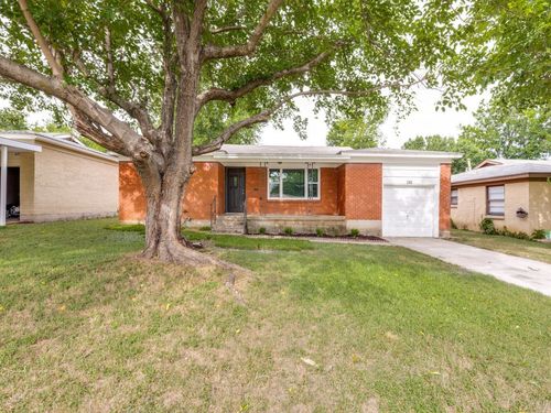 508 Crandle Dr, White Settlement, TX, 76108-2437 | Card Image
