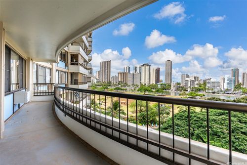 814-2333 Kapiolani Blvd, Honolulu, HI, 96826-4415 | Card Image