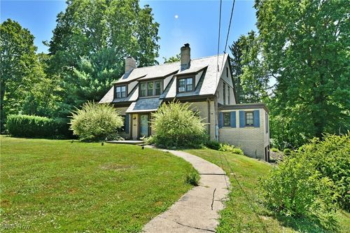 3726 Glenwood Ave, Youngstown, OH, 44511-3238 | Card Image