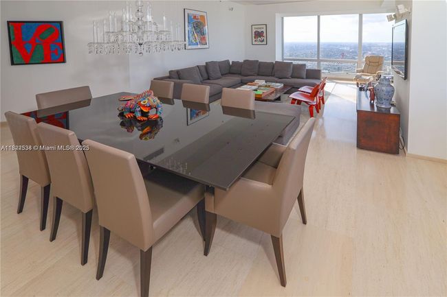 APT-48C - 1425 Brickell Ave, Condo with 2 bedrooms, 3 bathrooms and null parking in Miami FL | Image 6