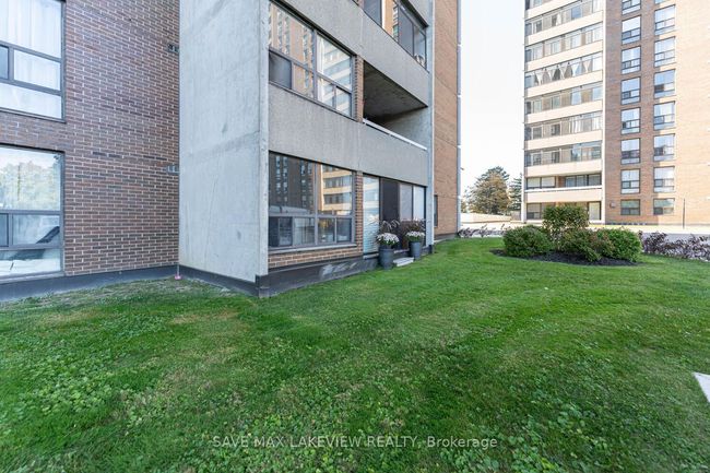 104 - 18 Knightsbridge Rd, Condo with 3 bedrooms, 2 bathrooms and null parking in Brampton ON | Image 39