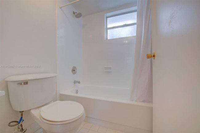 APT-303 - 855 Euclid Ave, Condo with 1 bedrooms, 2 bathrooms and null parking in Miami Beach FL | Image 22