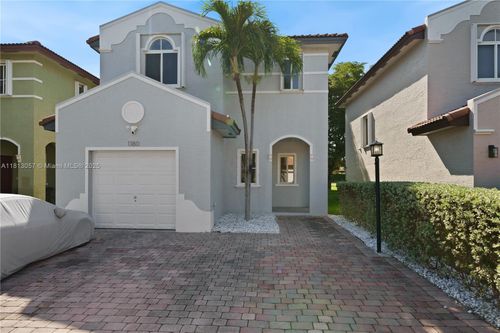 1180 Ne 41st Ave, HOMESTEAD, FL, 33033-5876 | Card Image