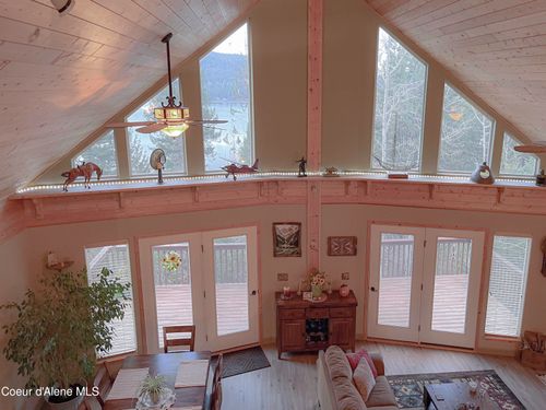 314 Overlake View Rd, Cocolalla, ID, 83813-9800 | Card Image