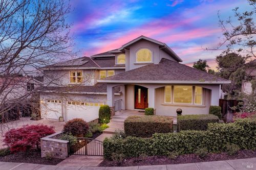 213 Cardwell Court, Napa, CA, 94559 | Card Image