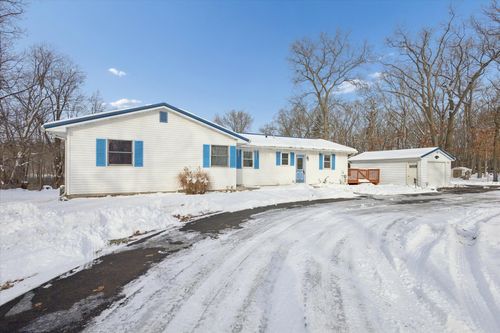 100 Long Lk, Marshall, MI, 49068-9225 | Card Image