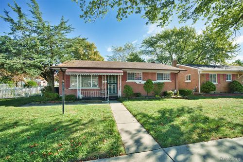 12130 Bloom St, Hamtramck, MI, 48212-2875 | Card Image