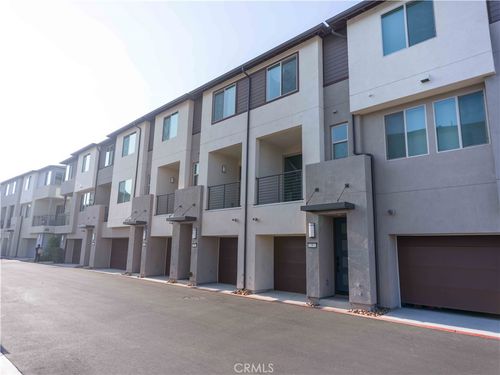 unit-5-1571 Lima Way, Placentia, CA, 92870-6675 | Card Image