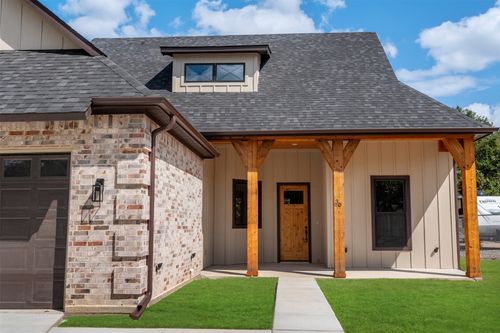 30 Rainbow Dr, Malakoff, TX, 75148-4736 | Card Image