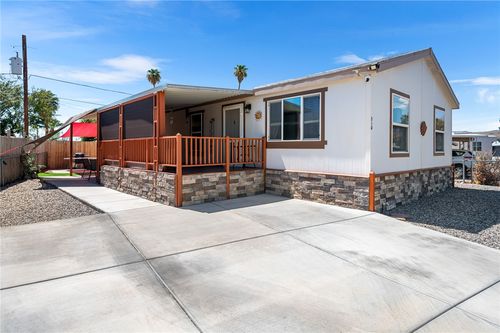 310 Santa Cruz Ave, Bullhead City, AZ, 86442-5258 | Card Image