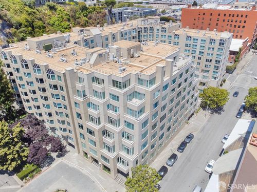 apt-317-220 Lombard St, San Francisco, CA, 94111-1157 | Card Image