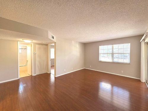 202-1524 Se Royal Green Cir, Port St Lucie, FL, 34952-4680 | Card Image