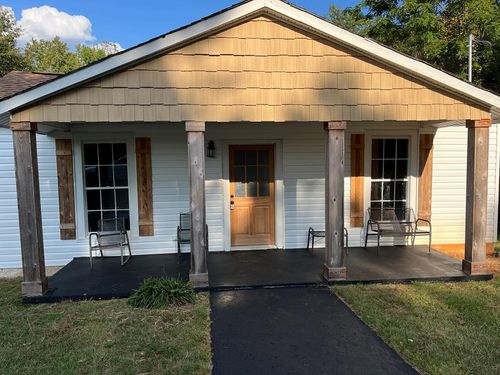 802 Jd Parham Dr, Manchester, GA, 31816-1434 | Card Image