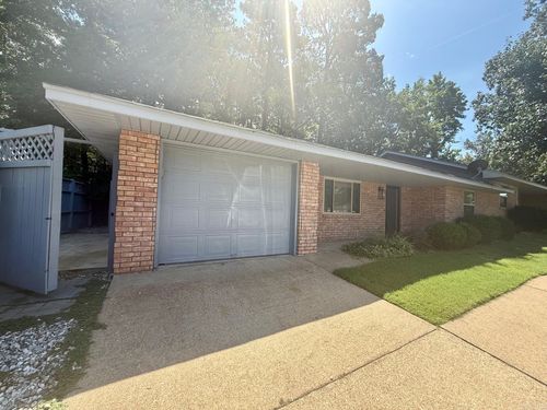 777 Old Brundage Rd, Hot Springs, AR, 71913-8517 | Card Image