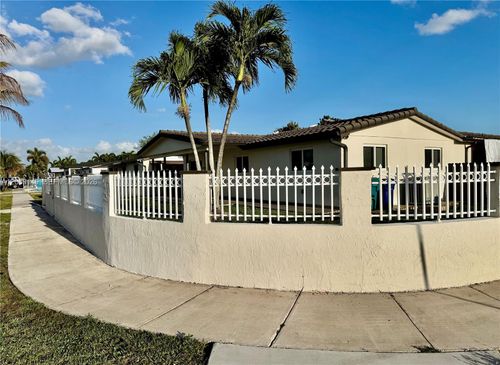 11770 Sw 178th Ter, Miami, FL, 33177-2306 | Card Image