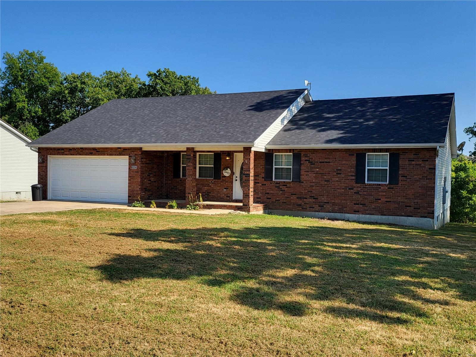 Lilly Ln, Waynesville, MO 65583