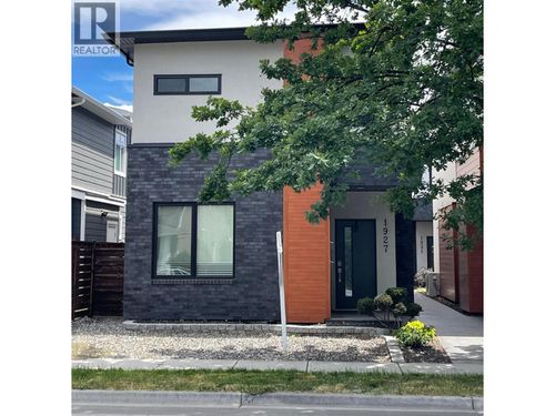 1927 Ethel St, Kelowna, BC, V1Y2Z6 | Card Image