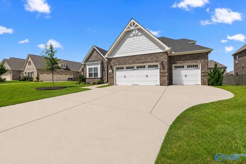 112 Nuckolls Ln, Meridianville, AL, 35759-2705 | Card Image