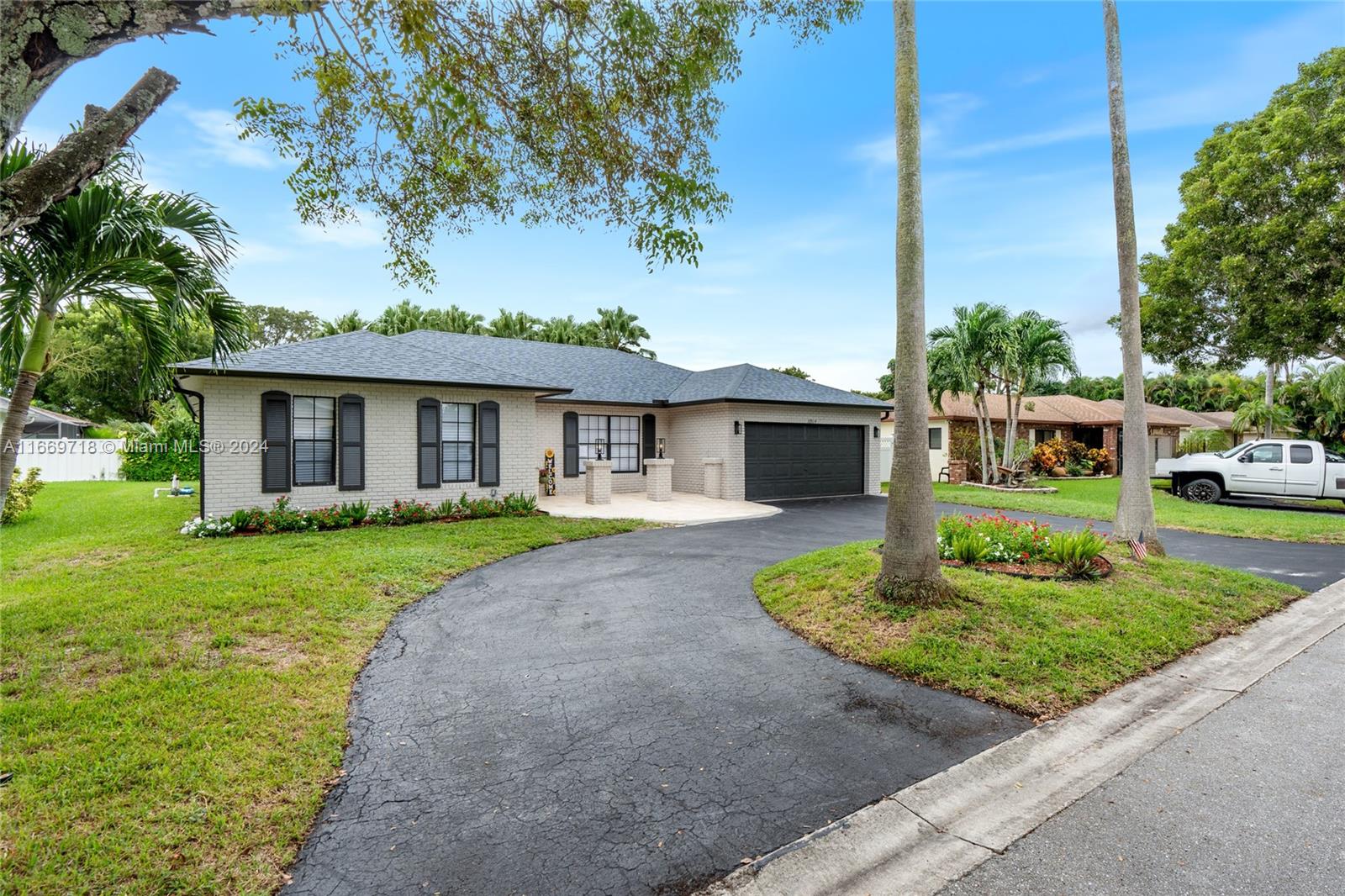 21st Pl, Coral Springs, FL 33071