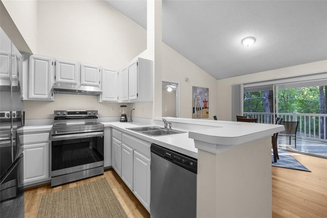 APT-77 - 10000 Sw 52 Nd Ave, Condo with 3 bedrooms, 2 bathrooms and null parking in GAINESVILLE FL | Image 10
