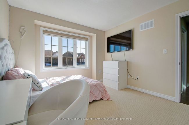 18 Fulmer Rd, House other with 6 bedrooms, 5 bathrooms and 5 parking in Brampton ON | Image 29