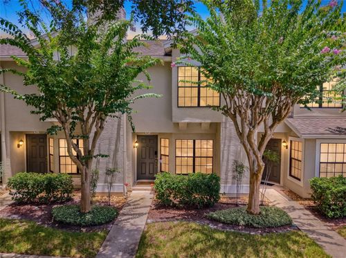 905-5100 Burchette Rd, TAMPA, FL, 33647-1060 | Card Image