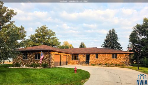 520 Rutland St, Kingsley, IA, 51028-5015 | Card Image