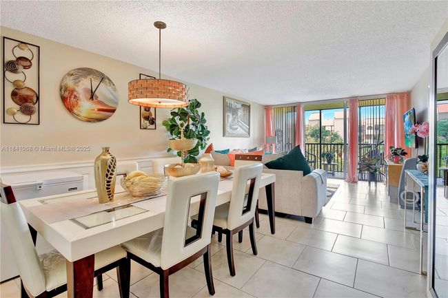 APT-461 - 3651 Environ Blvd, Condo with 2 bedrooms, 2 bathrooms and null parking in Lauderhill FL | Image 24