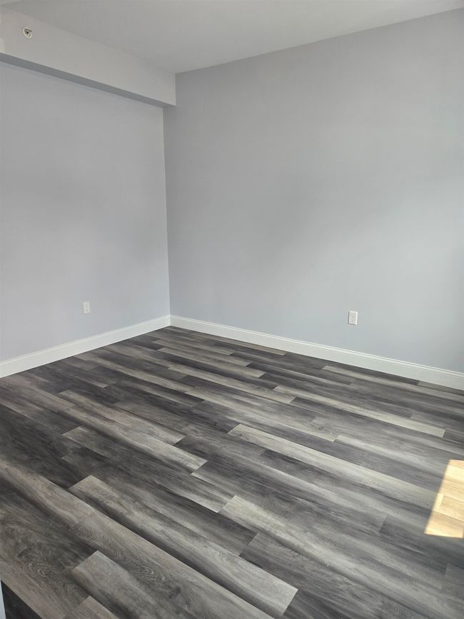 APT-1 - 165-1 W Hancock St, Condo with 2 bedrooms, 1 bathrooms and null parking in Manchester NH | Image 6