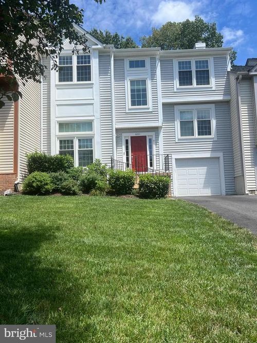 6531 Palisades Dr, CENTREVILLE, VA, 20121-3812 | Card Image