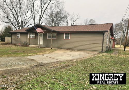 101 Grant Ave, Baxter Springs, KS, 66713-1212 | Card Image