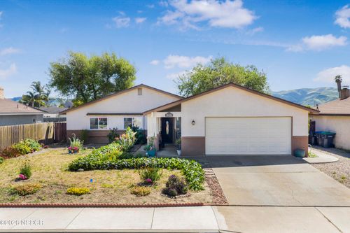 908 Northpoint Pl, Lompoc, CA, 93436-3235 | Card Image