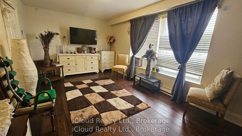 room-1-1847 Lawrence Ave E, Scarborough, ON, M1R2Y3 | Card Image