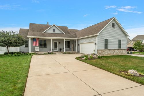 2755 Kildare Courtyard, Valparaiso, IN, 46385-7607 | Card Image