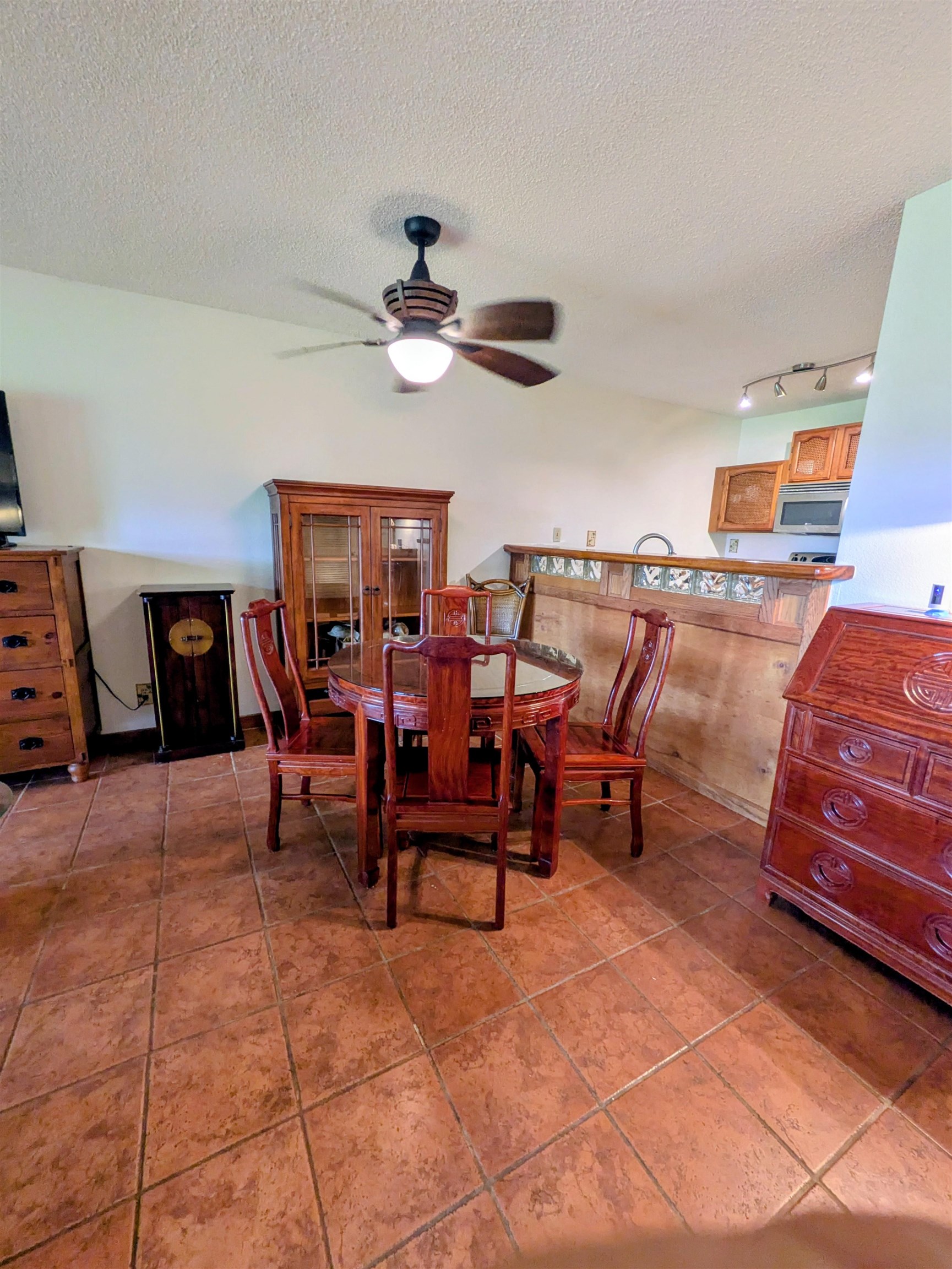 Residential in Maunaloa 4