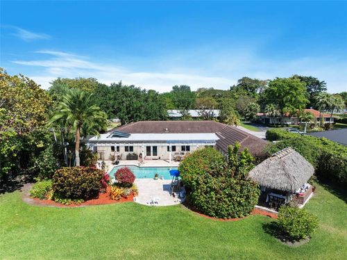 10740 Sw 74th Ct, Pinecrest, FL, 33156-3835 | Card Image