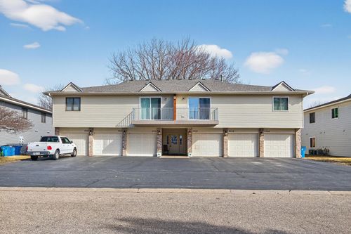 3306d-3306 Greenbrier St, Vadnais Heights, MN, 55127-5041 | Card Image