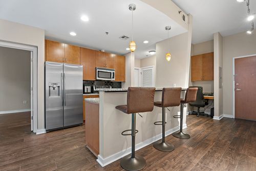 unit-602-301 Demonbreun St, Nashville, TN, 37201-2227 | Card Image