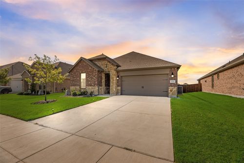 10908 Summer Rain Blvd, Aubrey, TX, 76227-1139 | Card Image