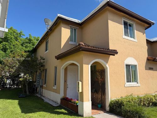 7-12050 Sw 268th St, Homestead, FL, 33032-8161 | Card Image