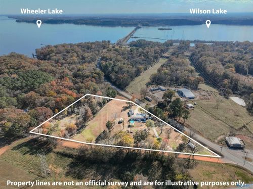 560 Highway 101, Rogersville, AL, 35652-6004 | Card Image