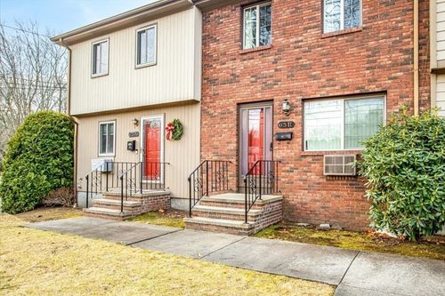 apt-b-65 Esmond St, Smithfield, RI, 02917-2942 | Card Image