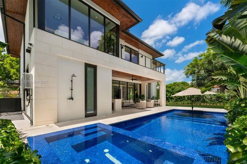 2323 Sw 2nd Ave, Miami, FL, 33129-2007 | Card Image