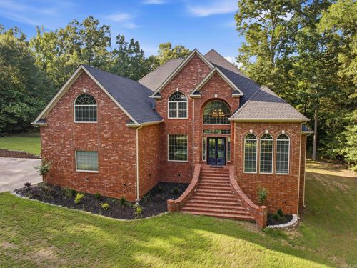 200 W Hillcrest, Alexander, AR, 72002-7946 | Card Image