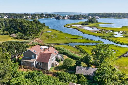 21 Ken'S Way, West Yarmouth, MA, 02673 | Card Image