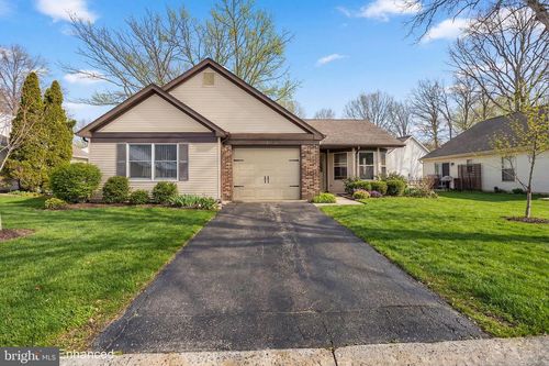 1 Morning Glory Ln, Whiting, NJ, 08759-4305 | Card Image