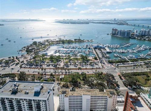 409-33 S Gulfstream Ave, SARASOTA, FL, 34236-8910 | Card Image
