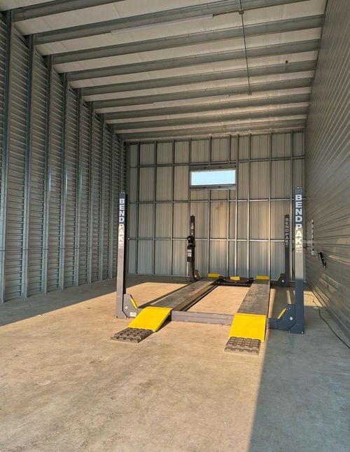 1551 S Deer Heights Rd, Spokane, WA, 99224-6220 | Card Image